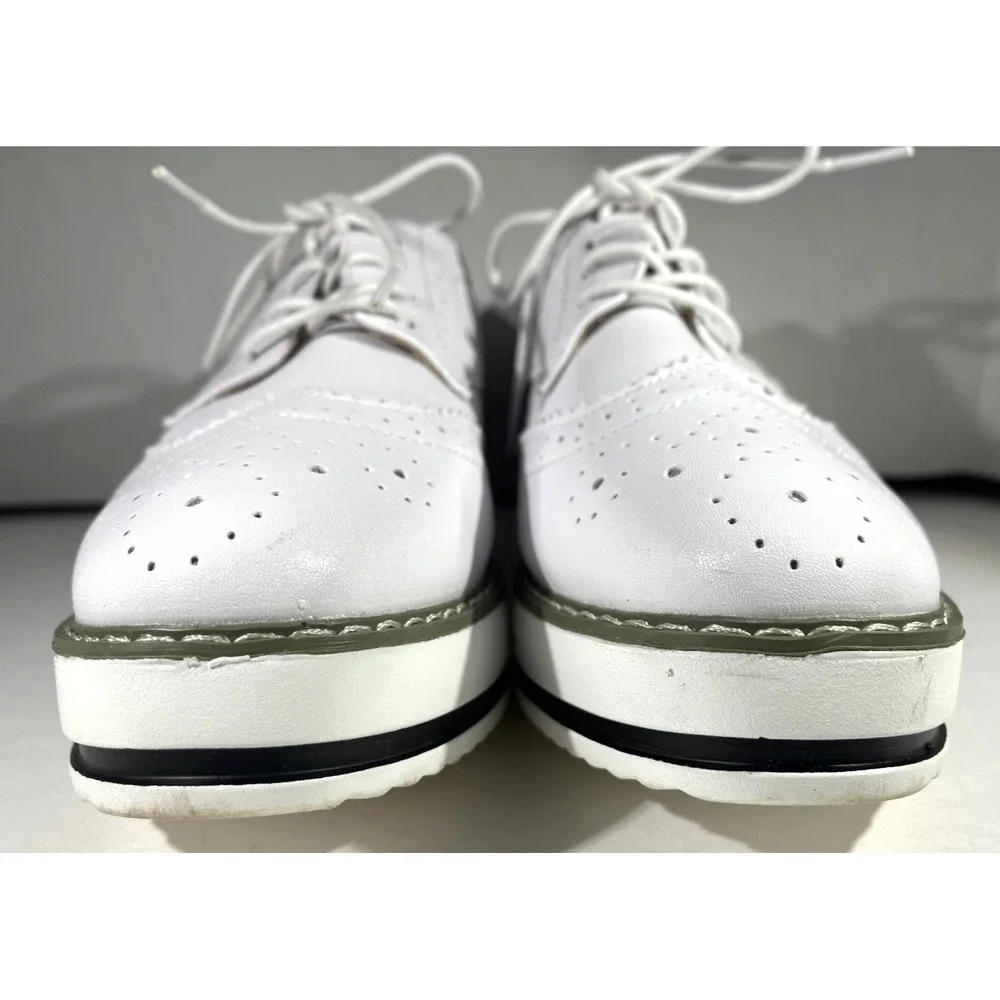 Dadawen Women's Platform White Leather Wingtip Square Toe Oxford Shoe Sz 10.5 US